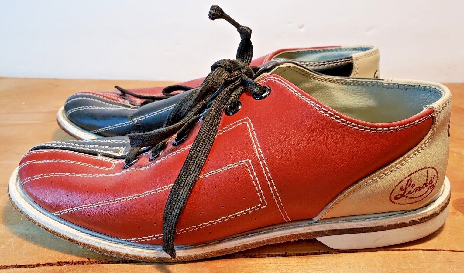 Linds Blue Red Leather Unisex Bowling 